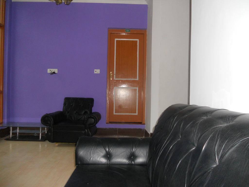 Hotel Royale Jannat Srīnagar Exterior foto